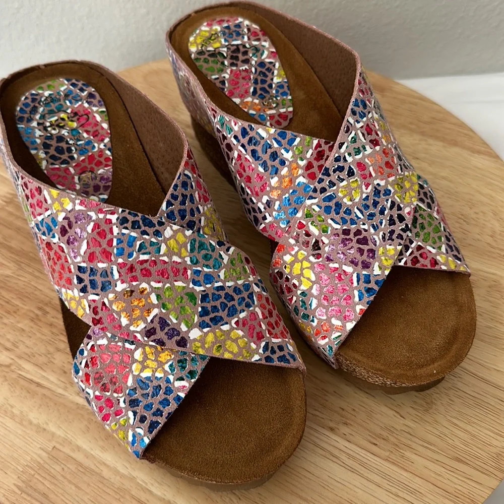 Hee Leather Printed Wedge Sandals